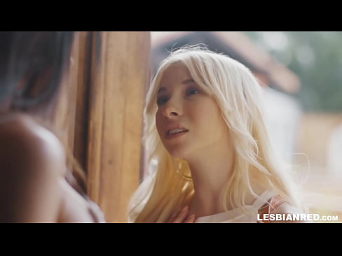 ❤️ Meisie kom 'n paar maande later by die huis en eet uiteindelik haar stiefma se poes ️ Porno by ons af.mailkassa.ru ﹏